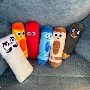 Baby First TV Color Crew Plush Talking Crayons.